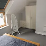 C65 Cahermore Village * 에니스크론